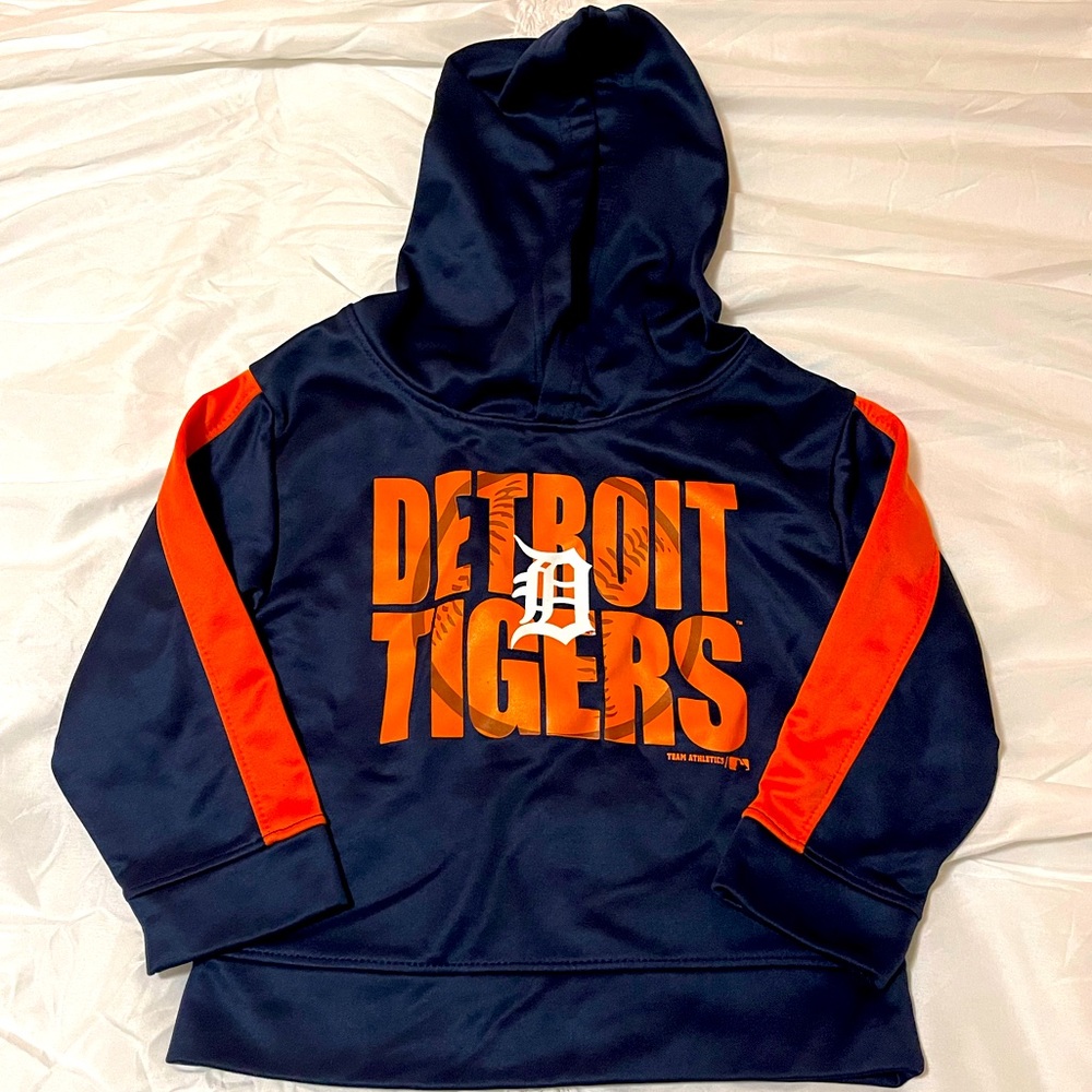 Genuine Merchandise By Team Athletics Detroit Tigers Silky Sweatshirt